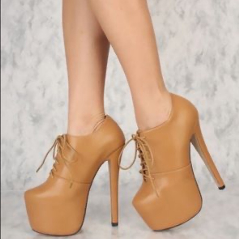 Madison by Shoedazzle Elegant Tan LaceUp Platform Heels